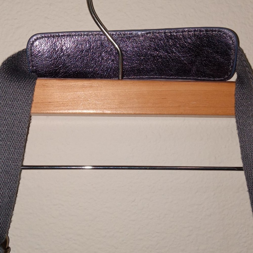 The Sak metallic purple leather Crossbody - Picture 4 of 7